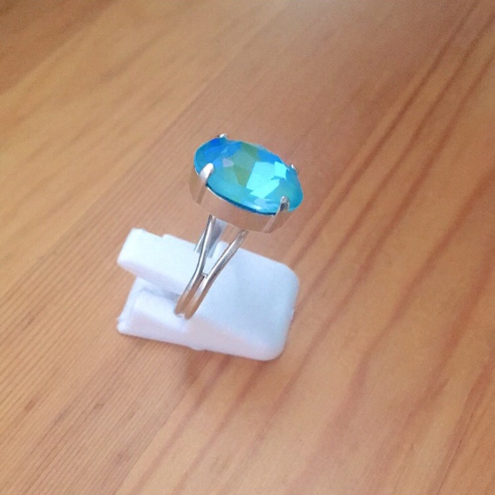 Aquamarine Crystal Ring - Picture 2 of 9